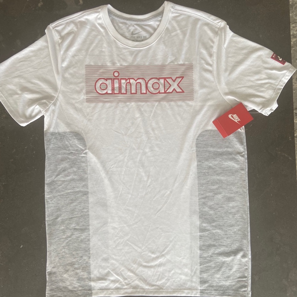Men’s Nike Shirt